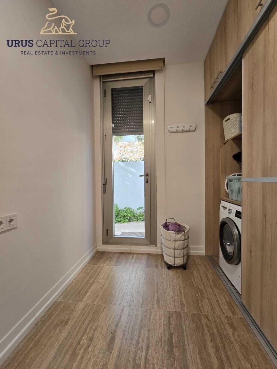 5 camera da letto Villa in vendita in Cordova citta con piscina garage - 1.200.000 € (Rif: 9491769)