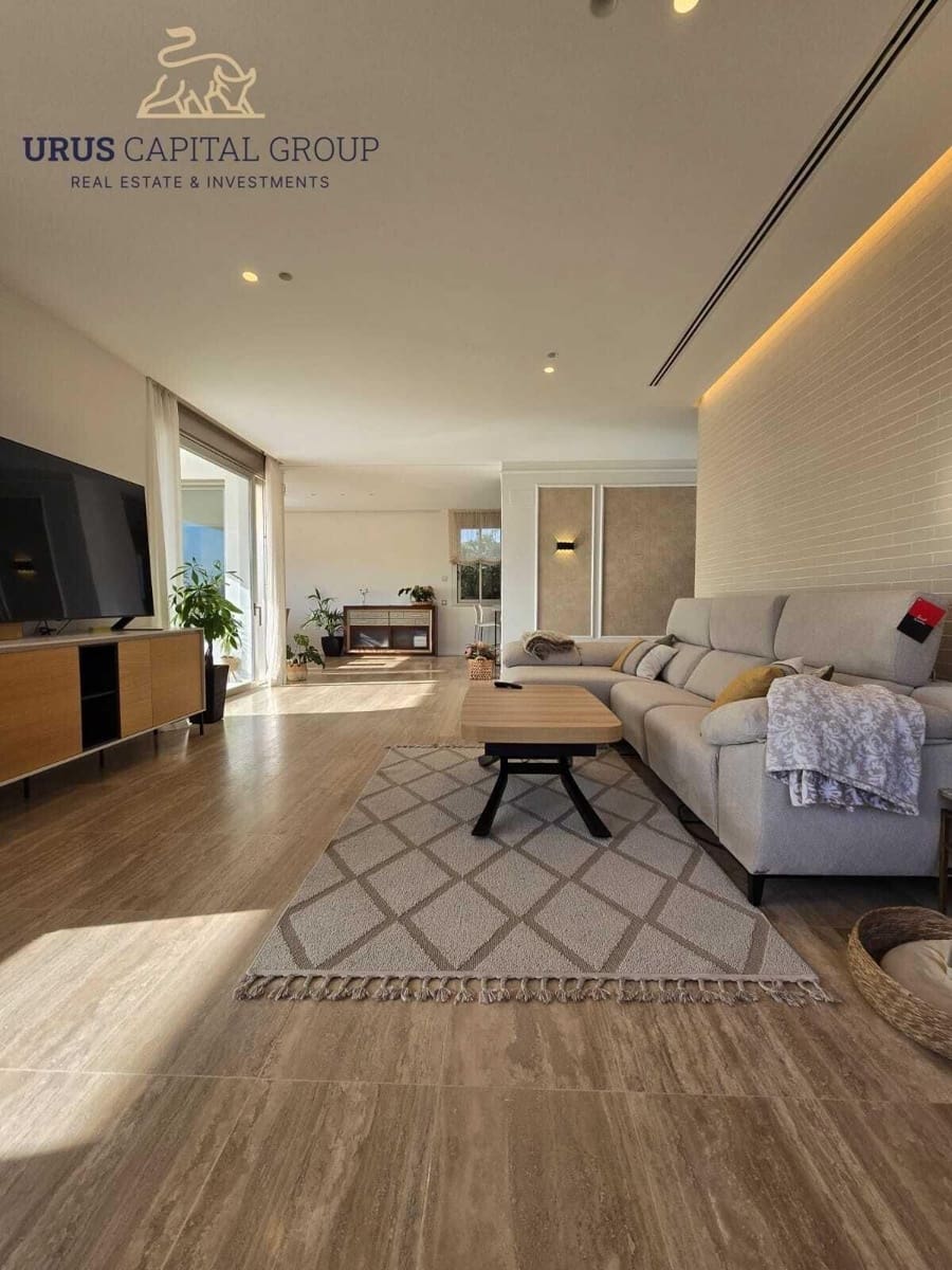 5 camera da letto Villa in vendita in Cordova citta con piscina garage - 1.200.000 € (Rif: 9491769)