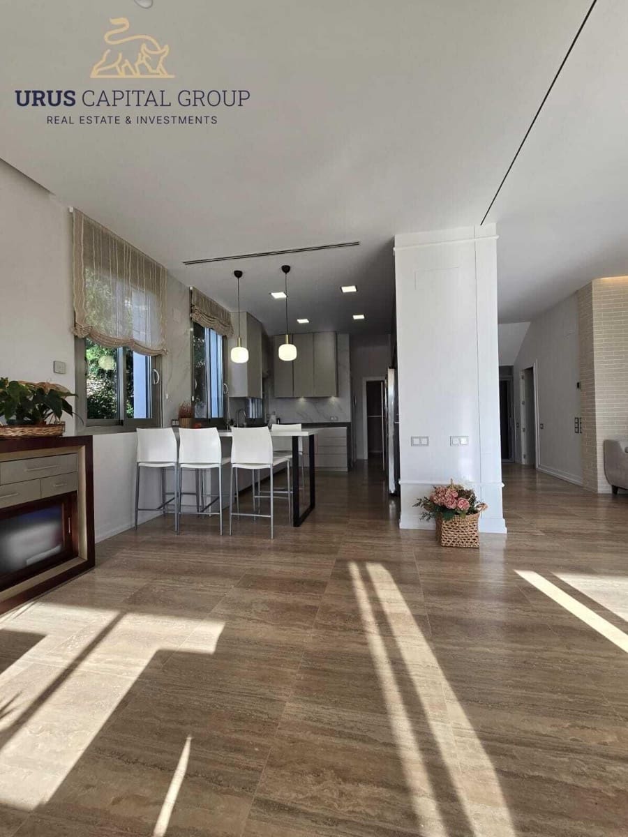 5 camera da letto Villa in vendita in Cordova citta con piscina garage - 1.200.000 € (Rif: 9491769)