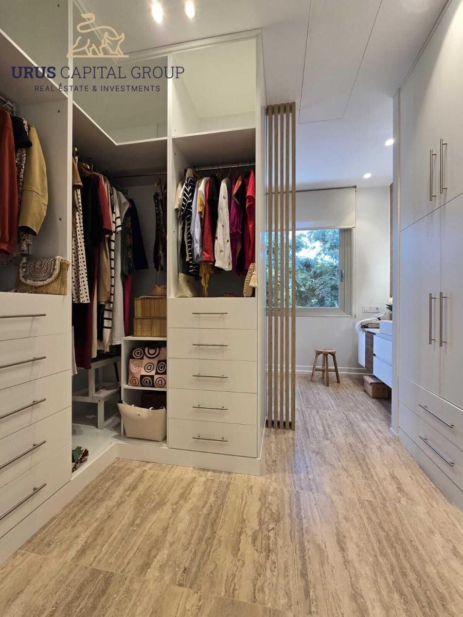 5 camera da letto Villa in vendita in Cordova citta con piscina garage - 1.200.000 € (Rif: 9491769)