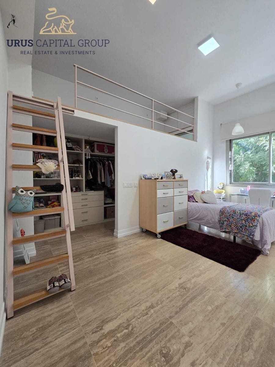 5 camera da letto Villa in vendita in Cordova citta con piscina garage - 1.200.000 € (Rif: 9491769)