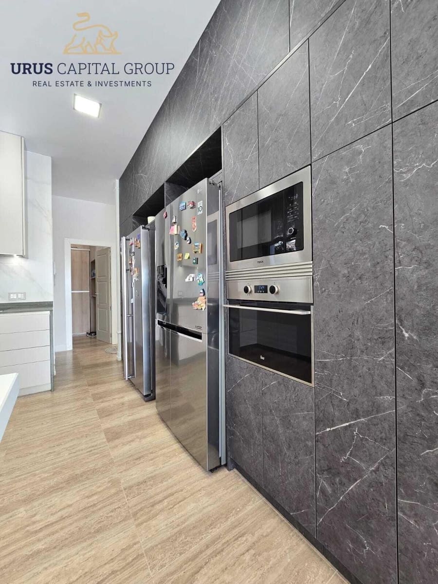 5 camera da letto Villa in vendita in Cordova citta con piscina garage - 1.200.000 € (Rif: 9491769)