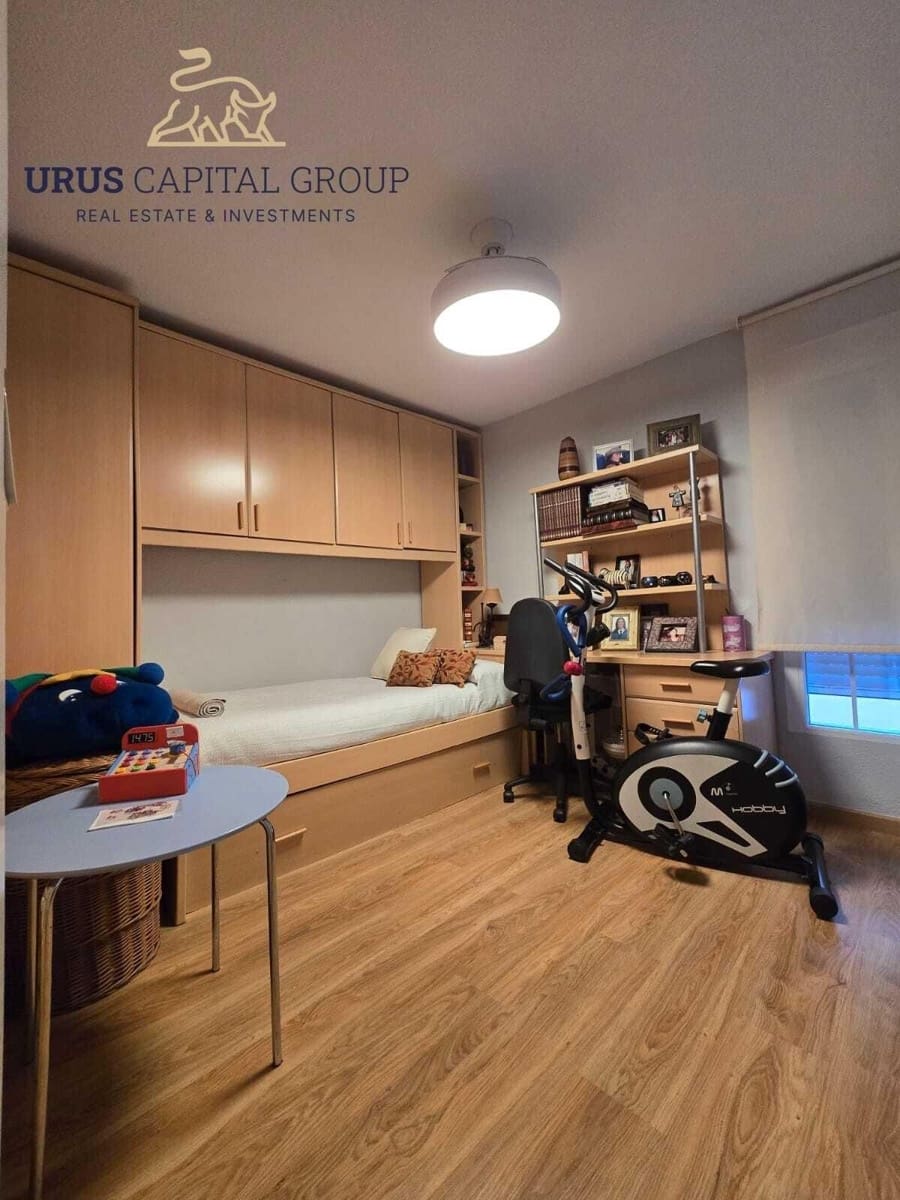 3 sypialnia Mieszkanie na sprzedaż w Miasto Kordoba z garażem - 210 000 € (Ref: 9491770)