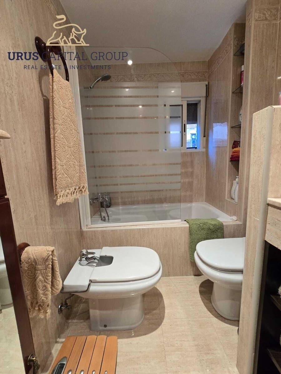 3 sypialnia Mieszkanie na sprzedaż w Miasto Kordoba z garażem - 210 000 € (Ref: 9491770)