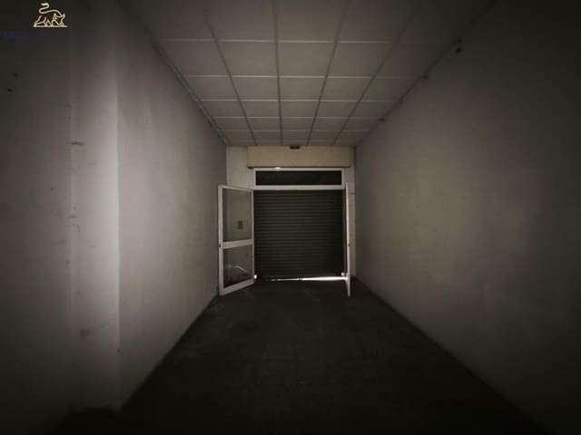 Commercial for sale in Dos Hermanas - € 220,000 (Ref: 9491771)