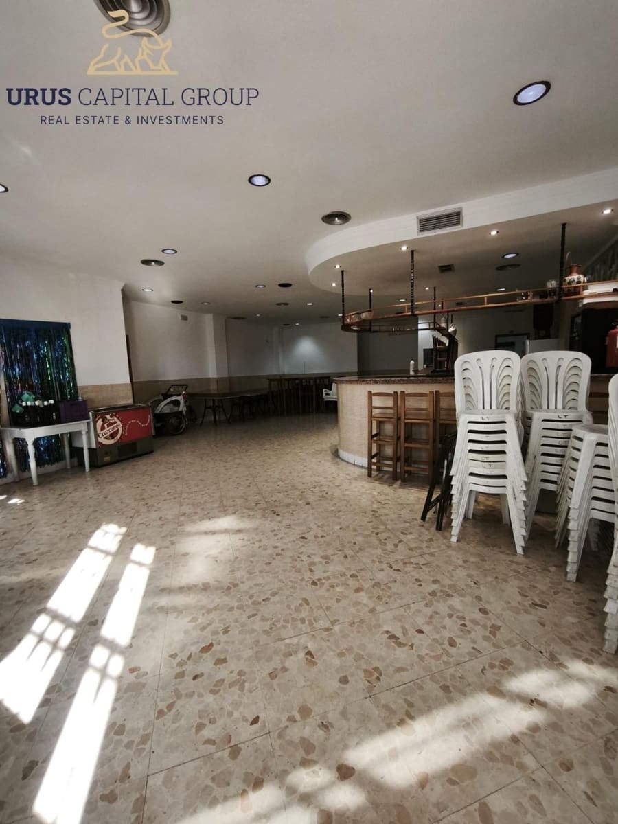 3 bedroom Flat for sale in Montellano - € 150,000 (Ref: 9491772)