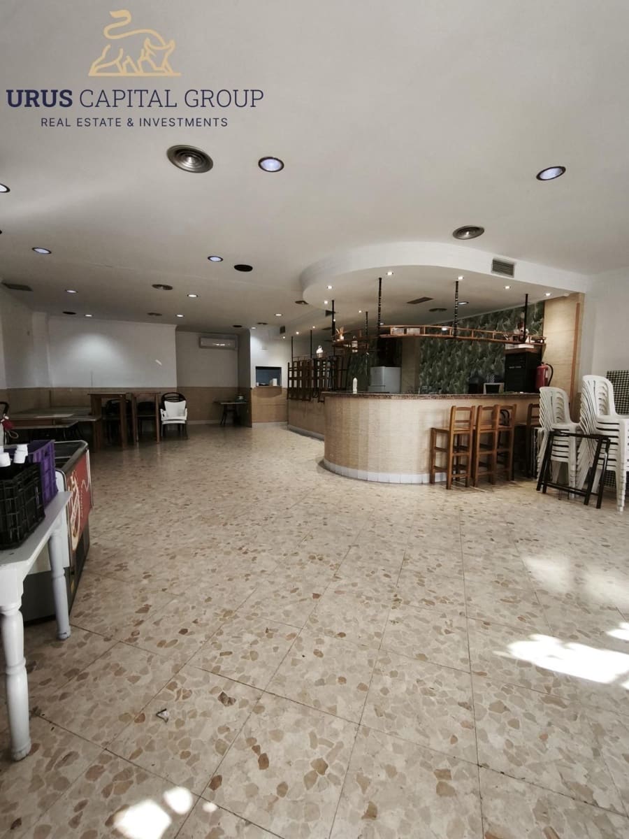 3 bedroom Flat for sale in Montellano - € 150,000 (Ref: 9491772)