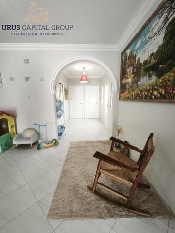 Piso de 3 habitaciones en Montellano en venta - 150.000 € (Ref: 9491772)