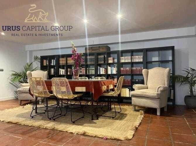 8 camera da letto Villa in vendita in Cordova citta con piscina garage - 785.000 € (Rif: 9491773)