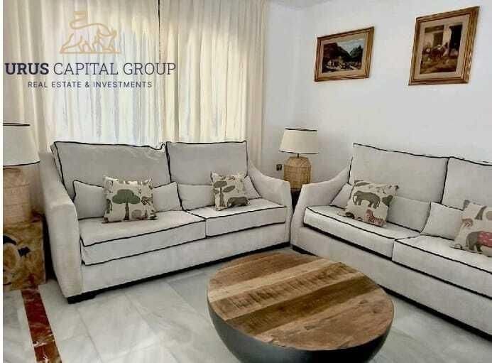 8 camera da letto Villa in vendita in Cordova citta con piscina garage - 785.000 € (Rif: 9491773)