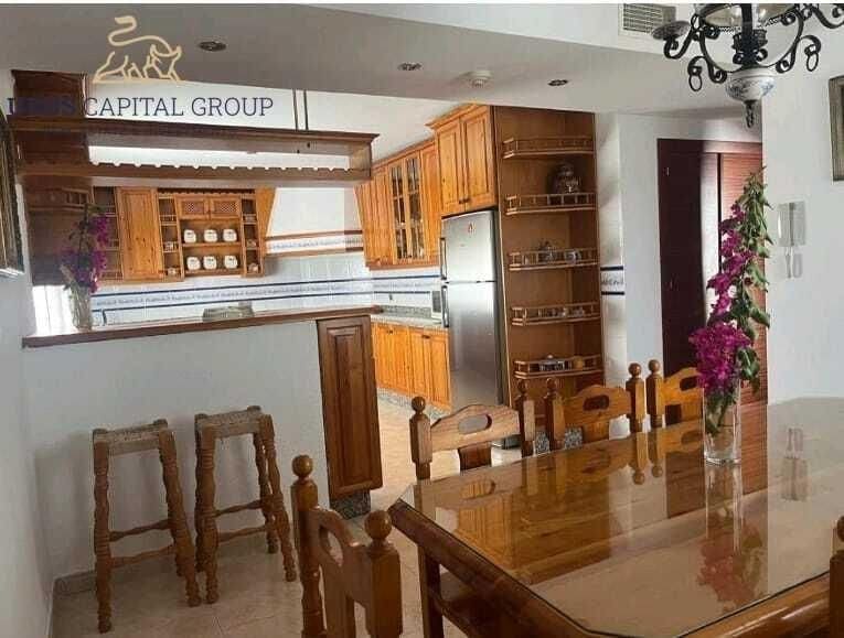 8 camera da letto Villa in vendita in Cordova citta con piscina garage - 785.000 € (Rif: 9491773)