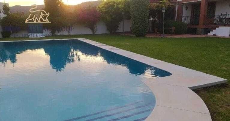 8 camera da letto Villa in vendita in Cordova citta con piscina garage - 785.000 € (Rif: 9491773)