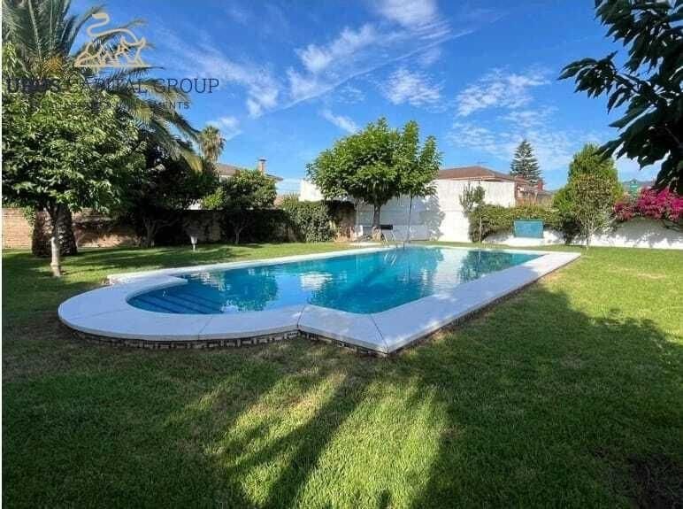 8 camera da letto Villa in vendita in Cordova citta con piscina garage - 785.000 € (Rif: 9491773)