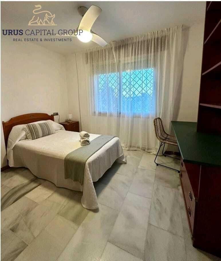 8 camera da letto Villa in vendita in Cordova citta con piscina garage - 785.000 € (Rif: 9491773)