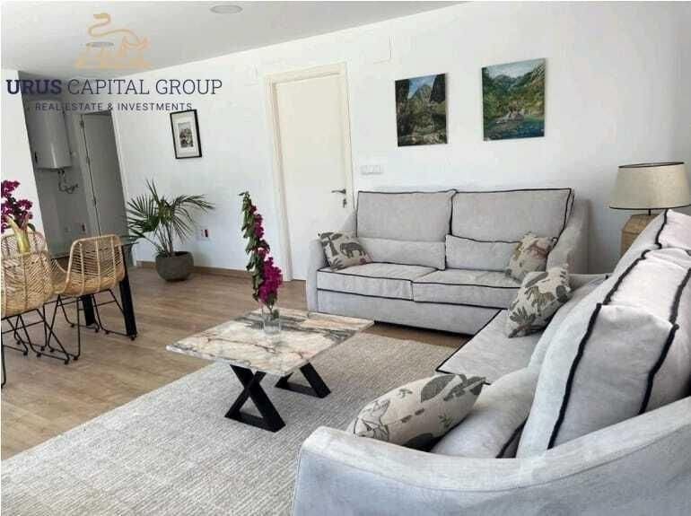 8 camera da letto Villa in vendita in Cordova citta con piscina garage - 785.000 € (Rif: 9491773)