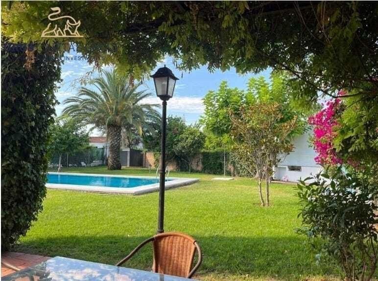 8 camera da letto Villa in vendita in Cordova citta con piscina garage - 785.000 € (Rif: 9491773)