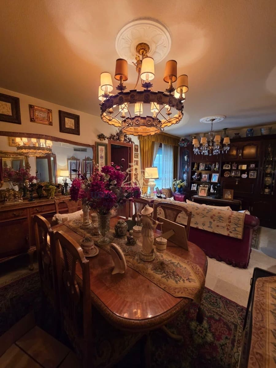 3 sypialnia Mieszkanie na sprzedaż w Miasto Kordoba z garażem - 260 000 € (Ref: 9491774)