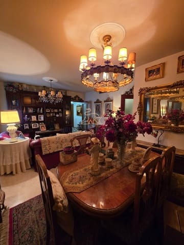 3 sypialnia Mieszkanie na sprzedaż w Centro Comercial, Miasto Kordoba z garażem - 260 000 € (Ref: 9491774)