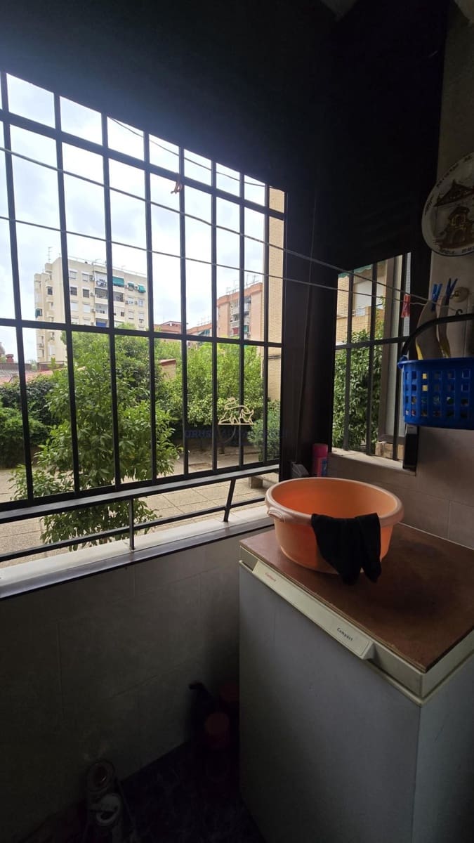 3 sypialnia Mieszkanie na sprzedaż w Miasto Kordoba - 130 000 € (Ref: 9491776)