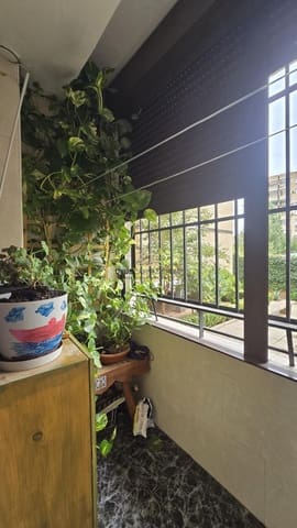 3 sypialnia Mieszkanie na sprzedaż w Polígono de la Fuensanta, Miasto Kordoba - 130 000 € (Ref: 9491776)