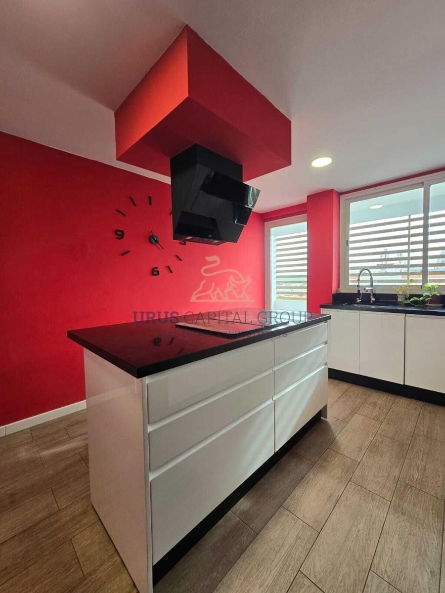 3 makuuhuone Asunto myytävänä paikassa Cordoba kaupunki mukana 
autotalli - 250 000 € (Ref: 9491778)