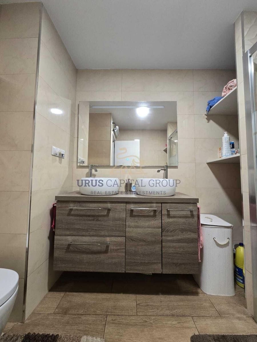 3 makuuhuone Asunto myytävänä paikassa Cordoba kaupunki mukana 
autotalli - 250 000 € (Ref: 9491778)