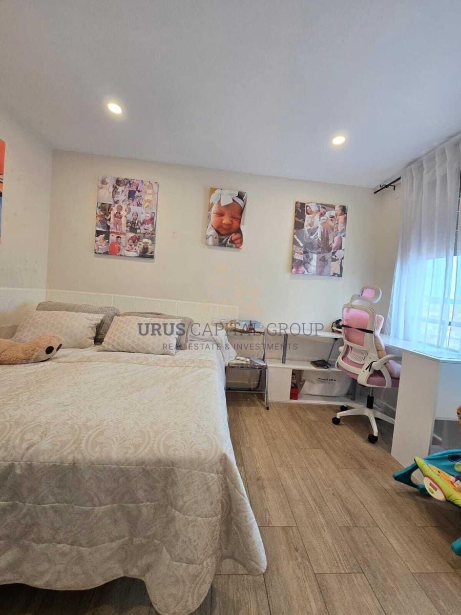 3 makuuhuone Asunto myytävänä paikassa Cordoba kaupunki mukana 
autotalli - 250 000 € (Ref: 9491778)