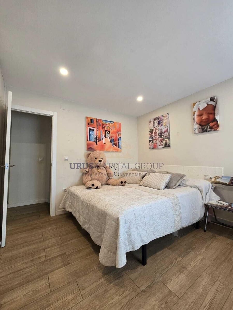 3 makuuhuone Asunto myytävänä paikassa Cordoba kaupunki mukana 
autotalli - 250 000 € (Ref: 9491778)