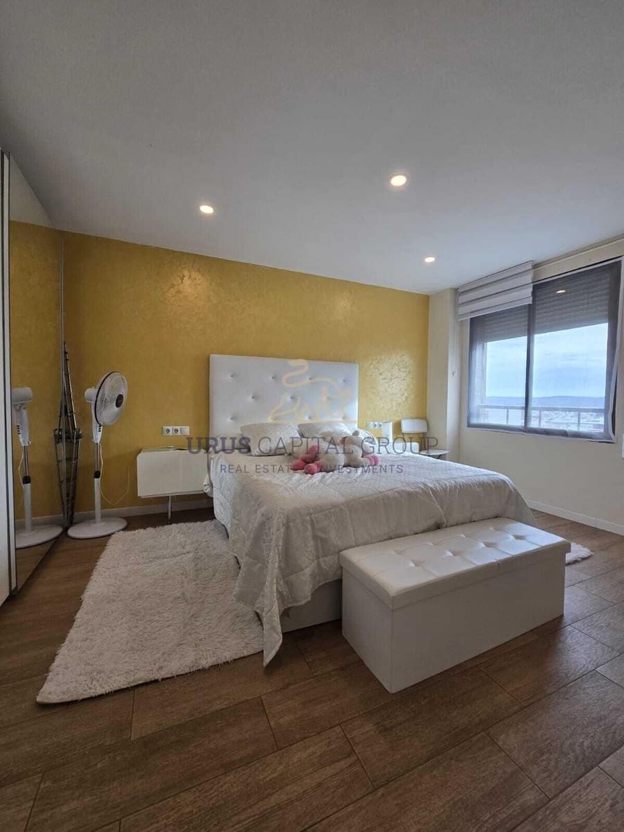 3 makuuhuone Asunto myytävänä paikassa Cordoba kaupunki mukana 
autotalli - 250 000 € (Ref: 9491778)