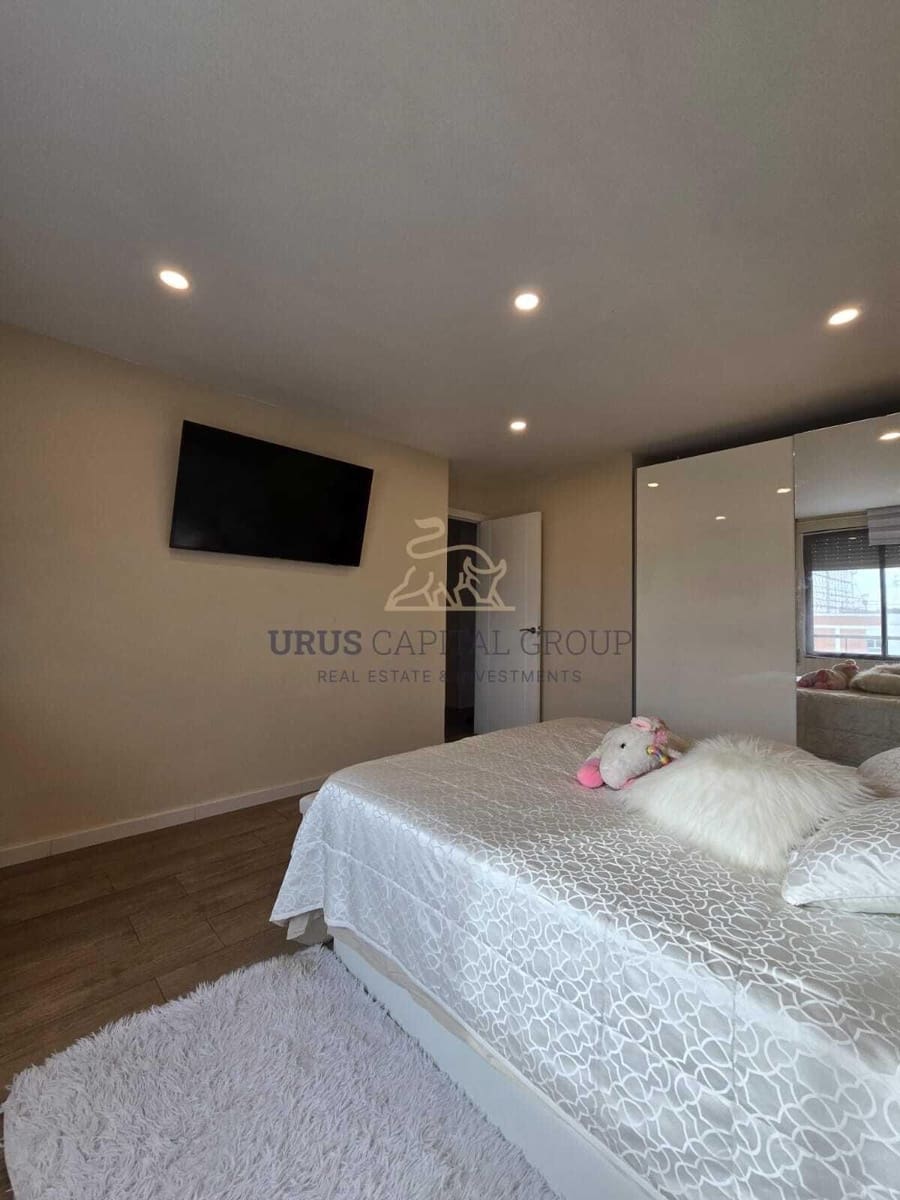 3 makuuhuone Asunto myytävänä paikassa Cordoba kaupunki mukana 
autotalli - 250 000 € (Ref: 9491778)