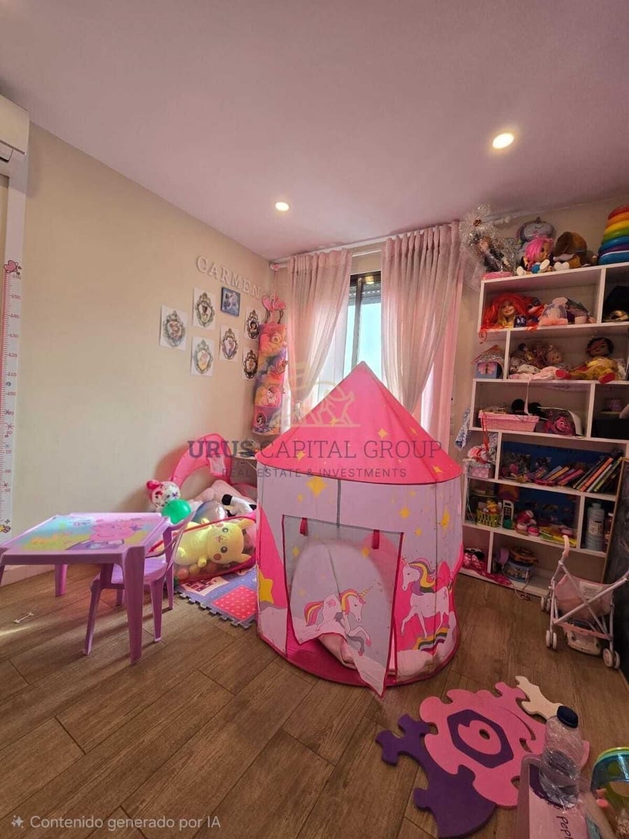 3 makuuhuone Asunto myytävänä paikassa Cordoba kaupunki mukana 
autotalli - 250 000 € (Ref: 9491778)