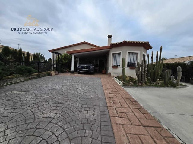 4 sypialnia Willa na sprzedaż w La Carlota z basenem garażem - 275 000 € (Ref: 9491779)