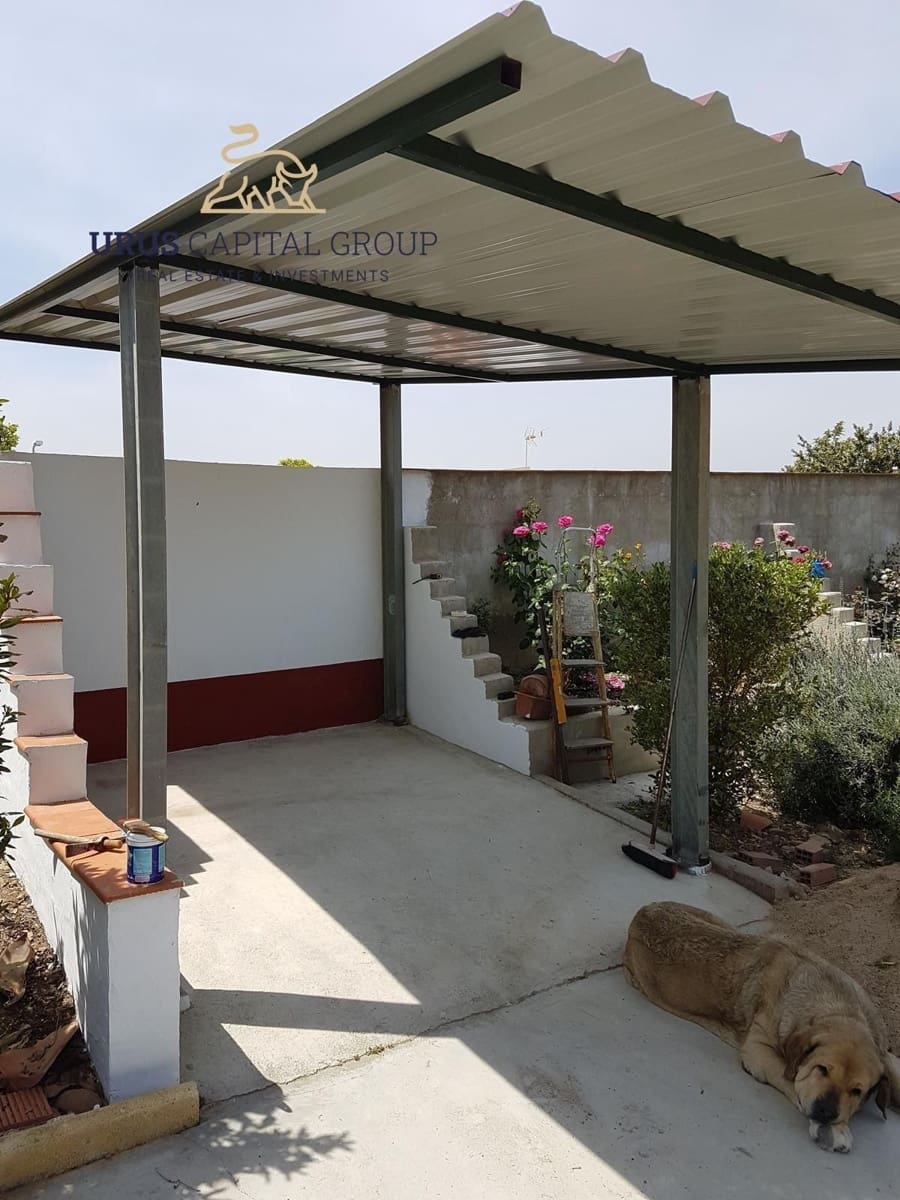 4 sypialnia Willa na sprzedaż w La Carlota z basenem garażem - 275 000 € (Ref: 9491779)