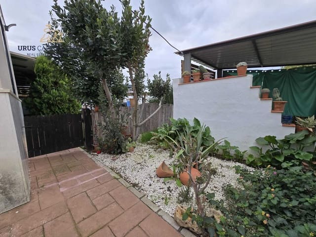 4 sypialnia Willa na sprzedaż w La Carlota z basenem garażem - 275 000 € (Ref: 9491779)