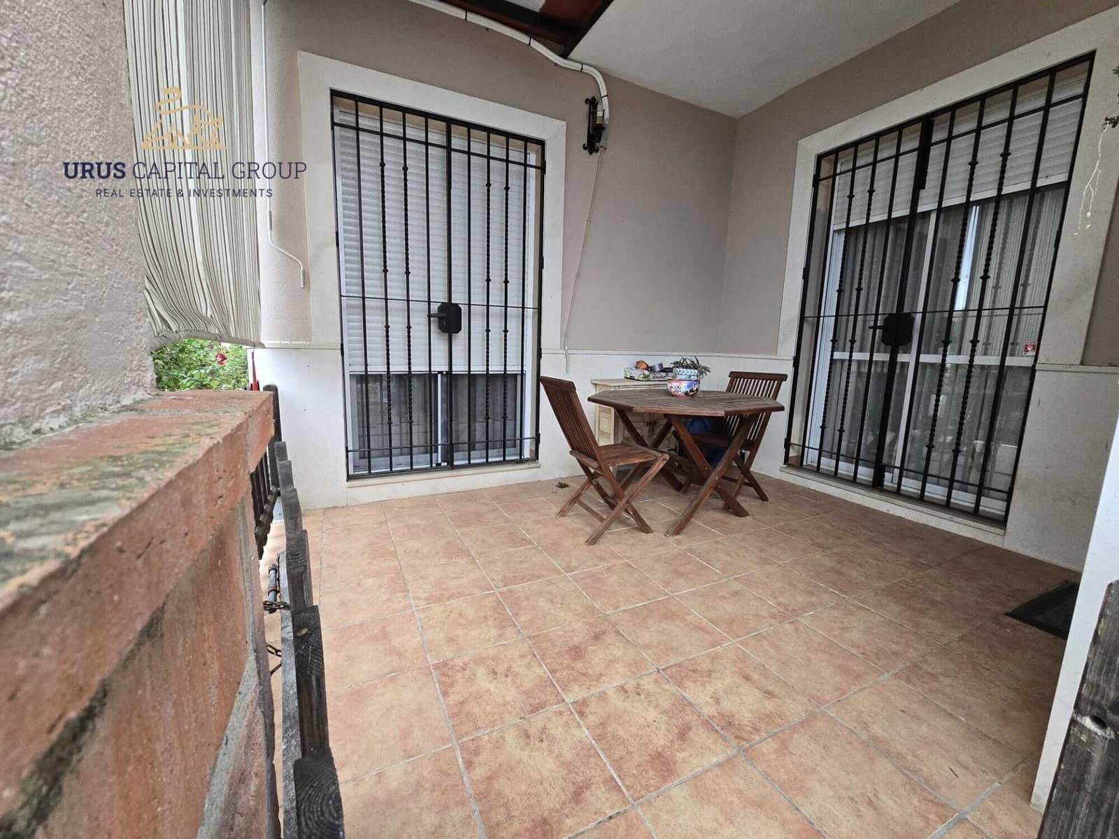 4 sypialnia Willa na sprzedaż w La Carlota z basenem garażem - 275 000 € (Ref: 9491779)