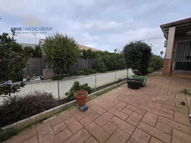 4 sypialnia Willa na sprzedaż w La Carlota z basenem garażem - 275 000 € (Ref: 9491779)