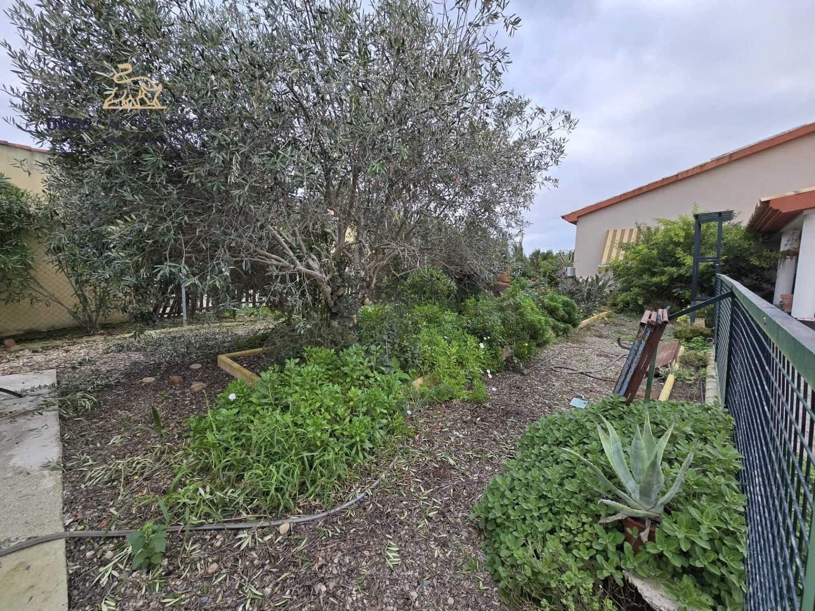 4 sypialnia Willa na sprzedaż w La Carlota z basenem garażem - 275 000 € (Ref: 9491779)