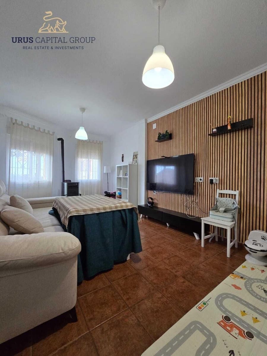 5 bedroom Townhouse for sale in La Victoria - € 135,000 (Ref: 9491781)