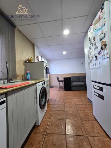 5 bedroom Townhouse for sale in La Victoria - € 135,000 (Ref: 9491781)