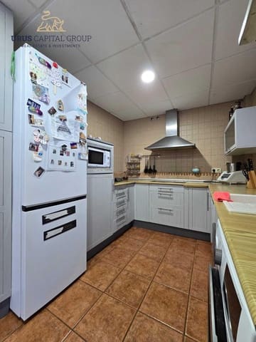 5 bedroom Townhouse for sale in La Victoria - € 135,000 (Ref: 9491781)