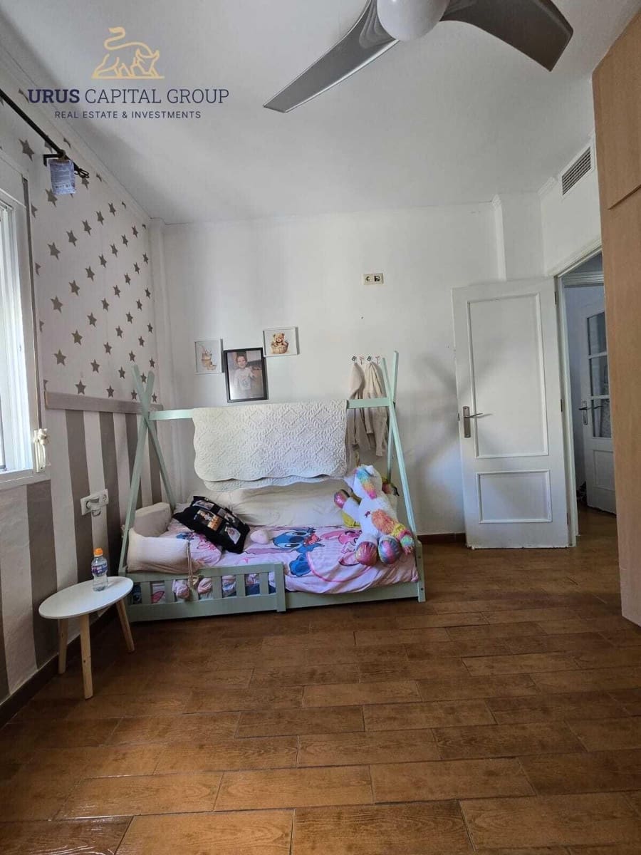 5 bedroom Townhouse for sale in La Victoria - € 135,000 (Ref: 9491781)