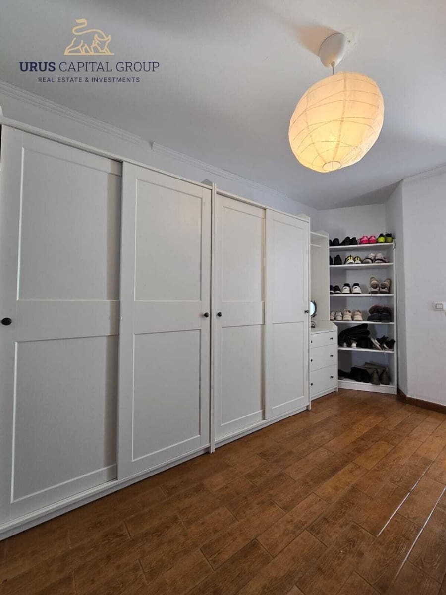 5 bedroom Townhouse for sale in La Victoria - € 135,000 (Ref: 9491781)