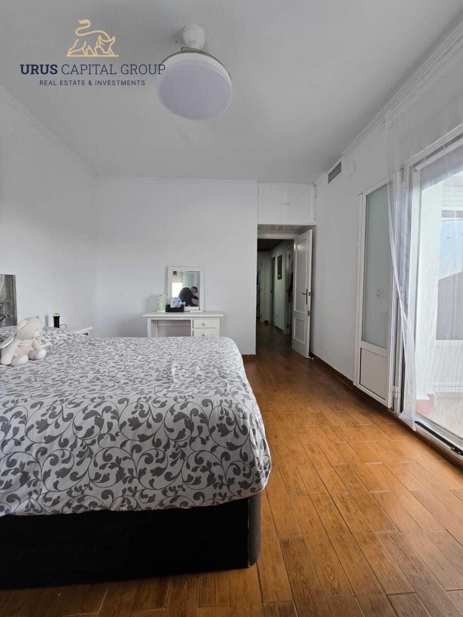 5 bedroom Townhouse for sale in La Victoria - € 135,000 (Ref: 9491781)