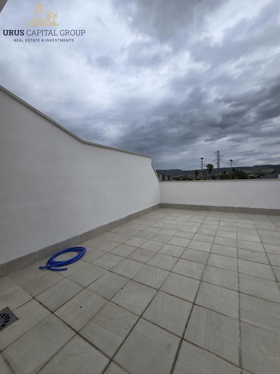 3 bedroom Townhouse for sale in Cordoba city with garage - € 245,000 (Ref: 9491782)