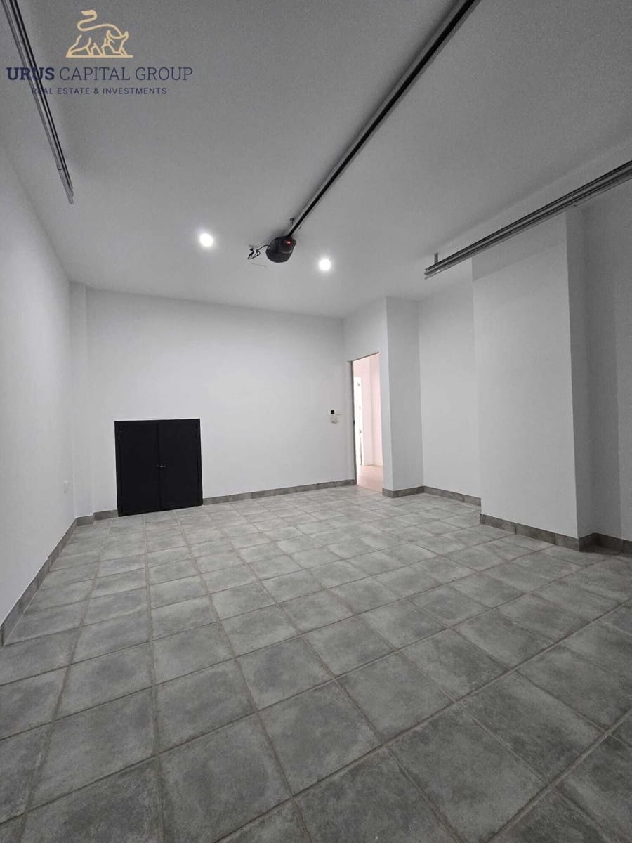 3 bedroom Townhouse for sale in Cordoba city with garage - € 245,000 (Ref: 9491782)