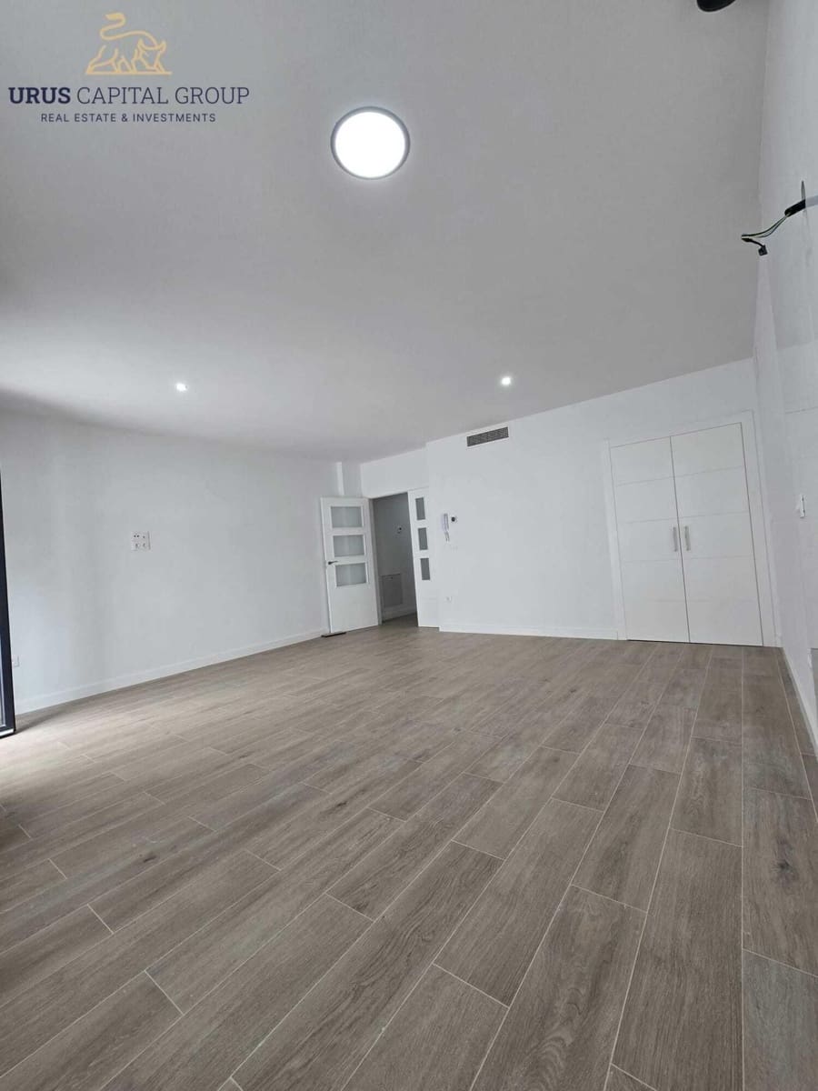 3 bedroom Townhouse for sale in Cordoba city with garage - € 245,000 (Ref: 9491782)