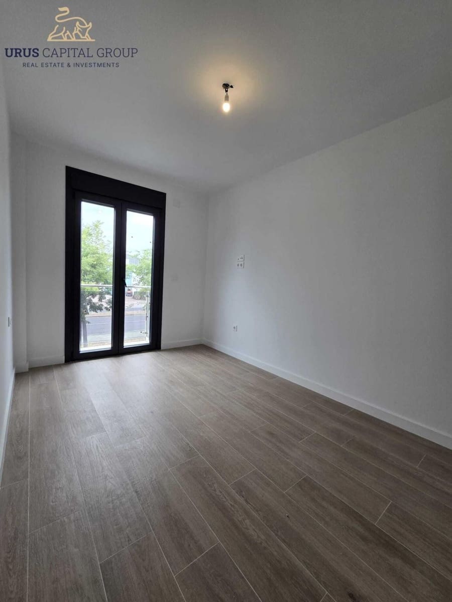 3 bedroom Townhouse for sale in Cordoba city with garage - € 245,000 (Ref: 9491782)