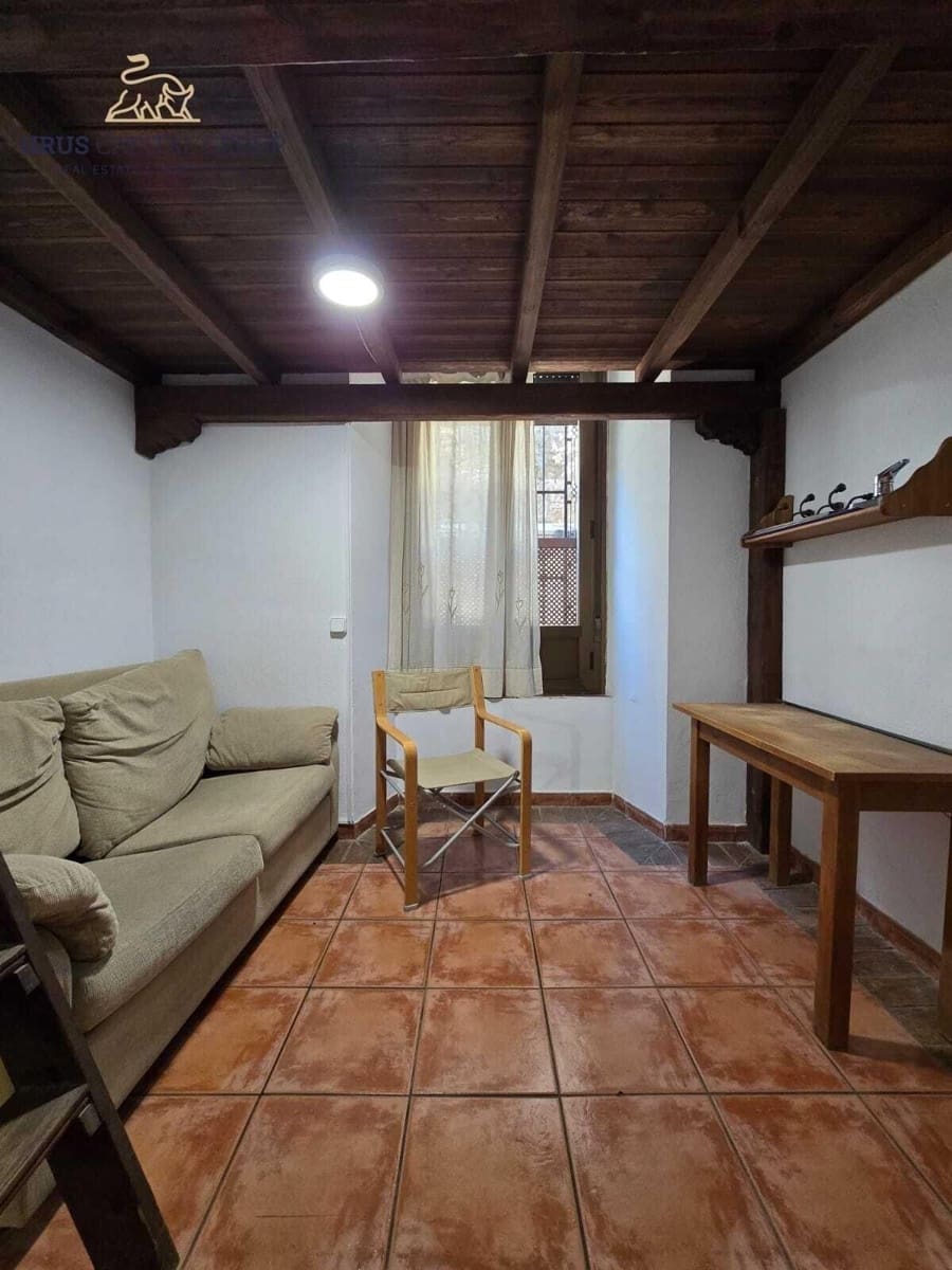 2 makuuhuone Yksiö myytävänä paikassa Cordoba kaupunki - 92 000 € (Ref: 9491783)