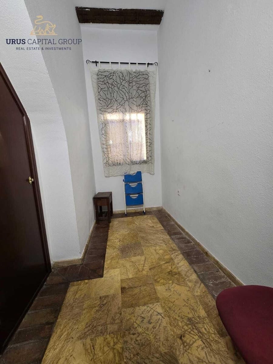 2 makuuhuone Yksiö myytävänä paikassa Cordoba kaupunki - 92 000 € (Ref: 9491783)