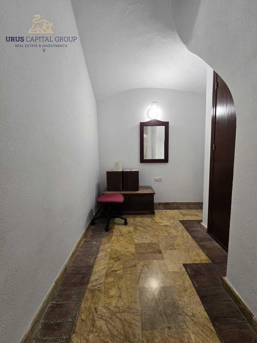 2 makuuhuone Yksiö myytävänä paikassa Cordoba kaupunki - 92 000 € (Ref: 9491783)